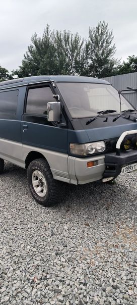    Mitsubishi Delica 1994 , 600000 , 