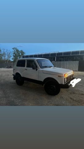  3   4x4 2121  1999 , 160000 , 