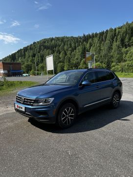 SUV   Volkswagen Tiguan 2020 , 2550000 , 