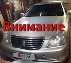  Toyota Crown 2004 , 444000 , 