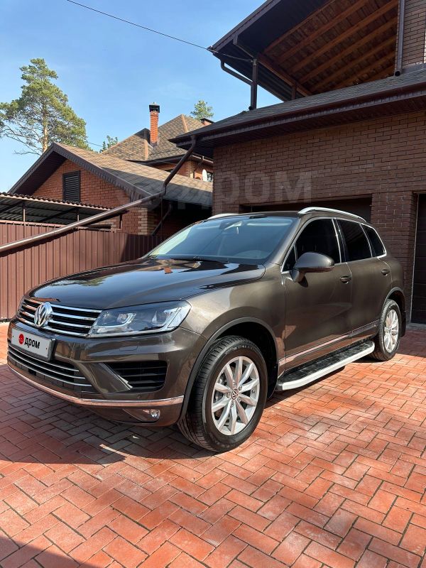 SUV   Volkswagen Touareg 2015 , 2999999 , 