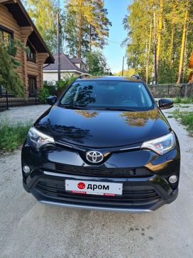 SUV   Toyota RAV4 2018 , 3310000 , 