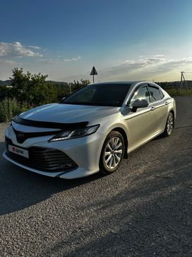  Toyota Camry 2019 , 3050000 , 
