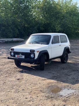  3   4x4 2121  1992 , 125000 , 