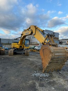   Komatsu PC300-8 2011 , 5900000 , 