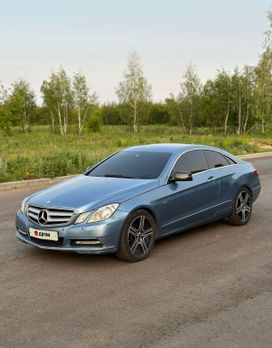  Mercedes-Benz E-Class 2010 , 970000 , 