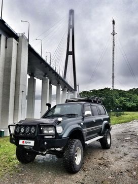 SUV   Toyota Land Cruiser 1993 , 2300000 , 