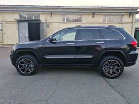 SUV   Jeep Grand Cherokee 2013 , 2600000 , 