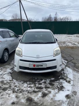    Toyota Passo Sette 2010 , 1000000 , 
