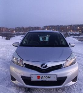  Toyota Vitz 2013 , 820000 , 