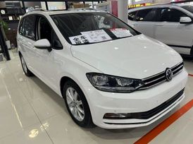    Volkswagen Touran L 2021 , 1600300 , 