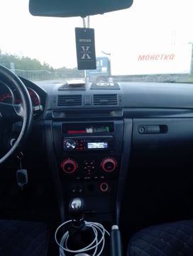  Mazda Mazda3 2004 , 495000 , 