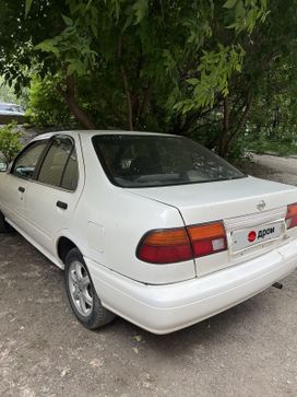  Nissan Sunny 1995 , 210000 , 
