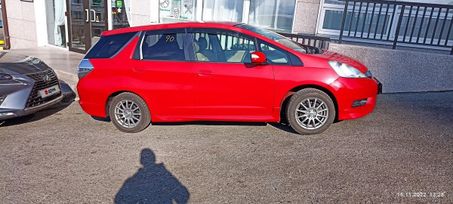  Honda Fit Shuttle 2011 , 950000 , 