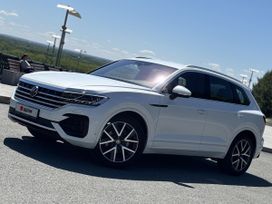 SUV   Volkswagen Touareg 2022 , 6900000 , 