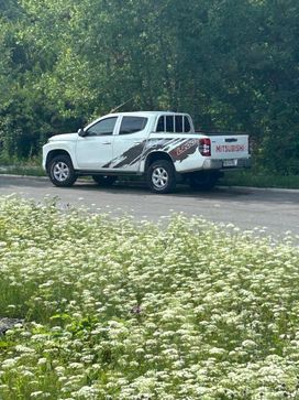  Mitsubishi L200 2022 , 3700000 , 