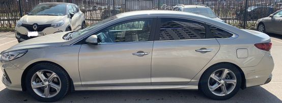  Hyundai Sonata 2017 , 2100000 , -