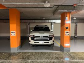 SUV   Toyota Land Cruiser 2022 , 9800000 , 