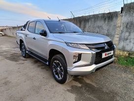 Mitsubishi L200 2023 , 4500000 , 