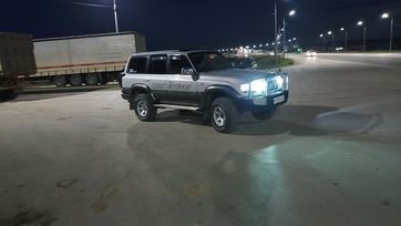 SUV   Toyota Land Cruiser 1997 , 1800000 , 