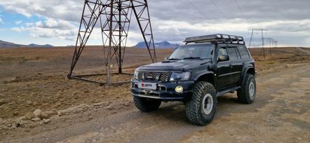 SUV   Nissan Patrol 2009 , 4500000 , -