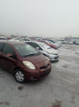  Toyota Vitz 2010 , 745000 , 