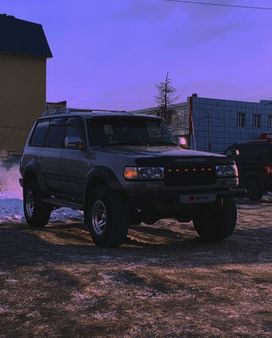 SUV   Toyota Land Cruiser 1997 , 1650000 , 