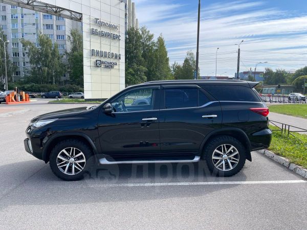 SUV   Toyota Fortuner 2017 , 2780000 , -