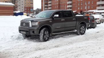  Toyota Tundra 2007 , 1550000 , 