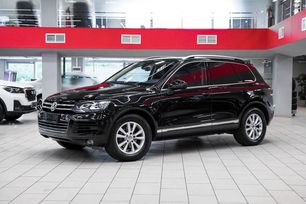 SUV   Volkswagen Touareg 2013 , 1949000 , 