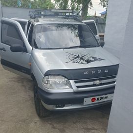 SUV   Chevrolet Niva 2004 , 405000 , 