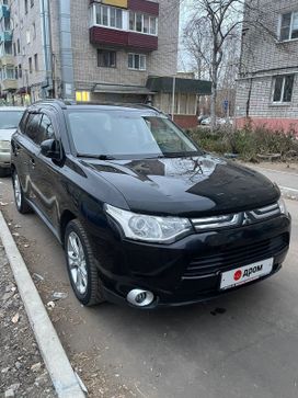 SUV   Mitsubishi Outlander 2012 , 1150000 , --
