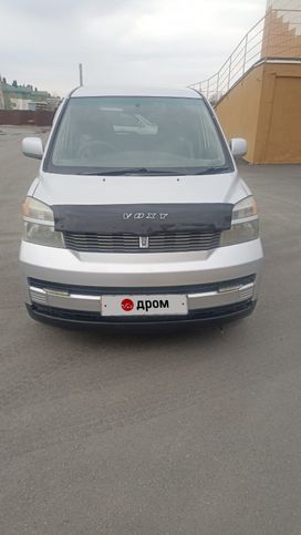    Toyota Voxy 2002 , 950000 , 