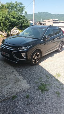 SUV   Mitsubishi Eclipse Cross 2018 , 1600000 , 