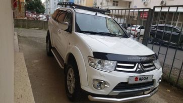 SUV   Mitsubishi Pajero Sport 2015 , 2350000 , 
