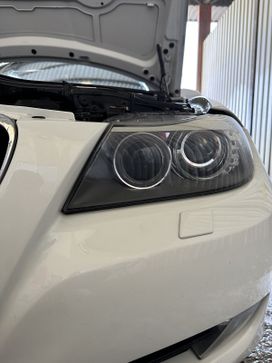  BMW 3-Series 2010 , 1100000 , 