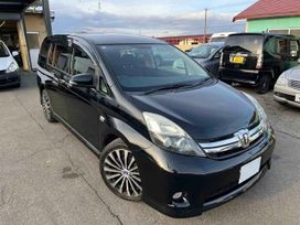    Toyota Isis 2013 , 987000 , 