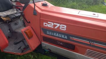 - Shibaura D278 2004 , 850000 , 