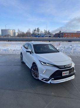 SUV   Toyota Harrier 2020 , 3250000 , 