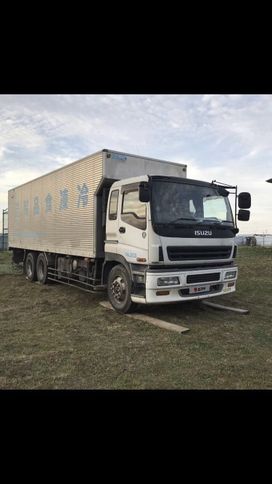   Isuzu Giga 2003 , 4500000 , 