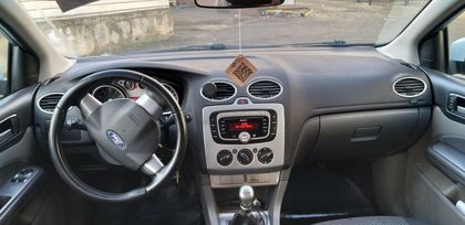  Ford Focus 2011 , 620000 , 