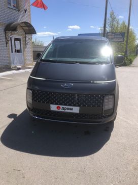    Hyundai Staria 2022 , 5200000 , 