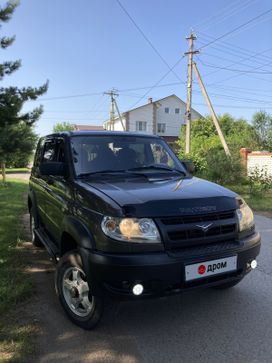 SUV     2007 , 437000 , 
