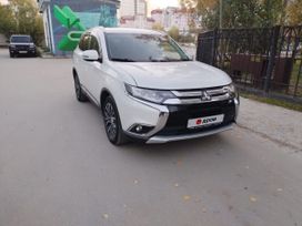 SUV   Mitsubishi Outlander 2018 , 2200000 , 