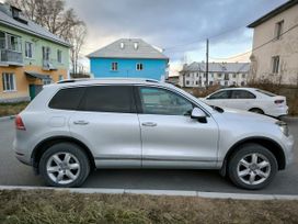 SUV   Volkswagen Touareg 2011 , 1650000 , 