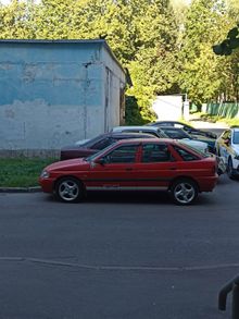  Escort, 1995