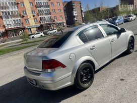  Opel Astra 2011 , 450000 , 
