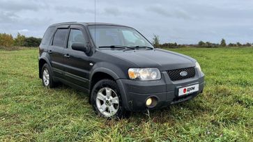 SUV   Ford Maverick 2006 , 610000 , 