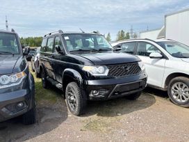 SUV     2025 , 2112000 , -