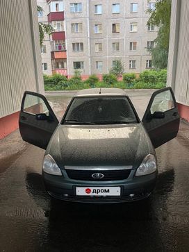  3    2010 , 400000 , 